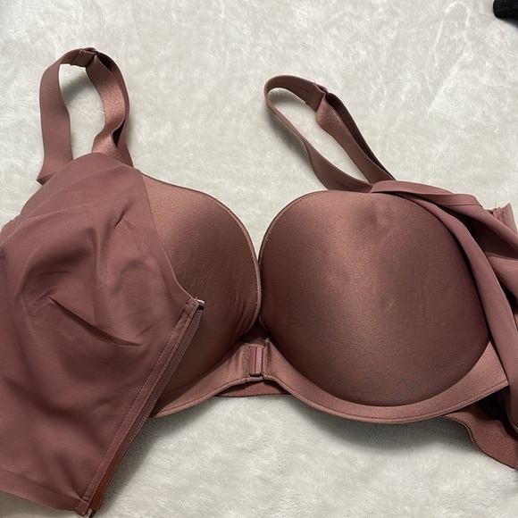 Knockout Sports bra - Picture 2 of 4